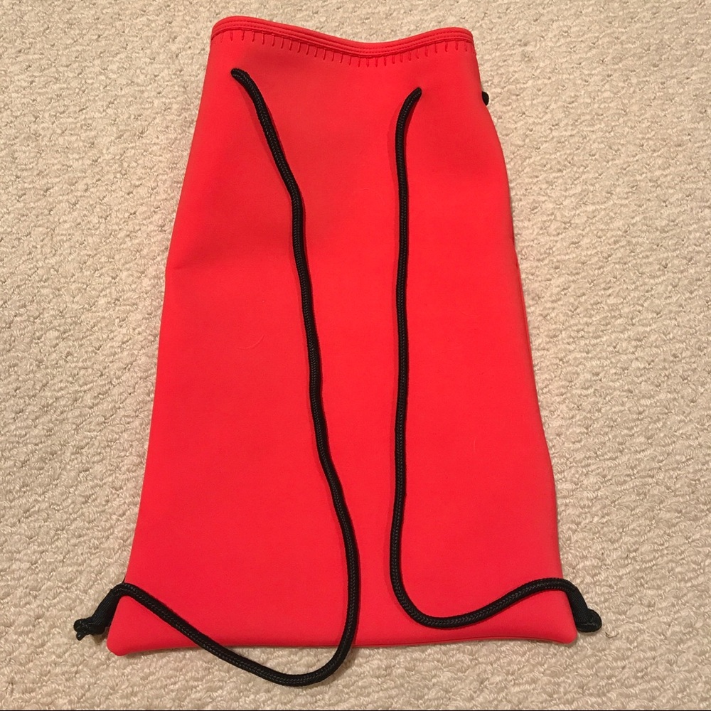 TRIANGL Neoprene Beach Bag